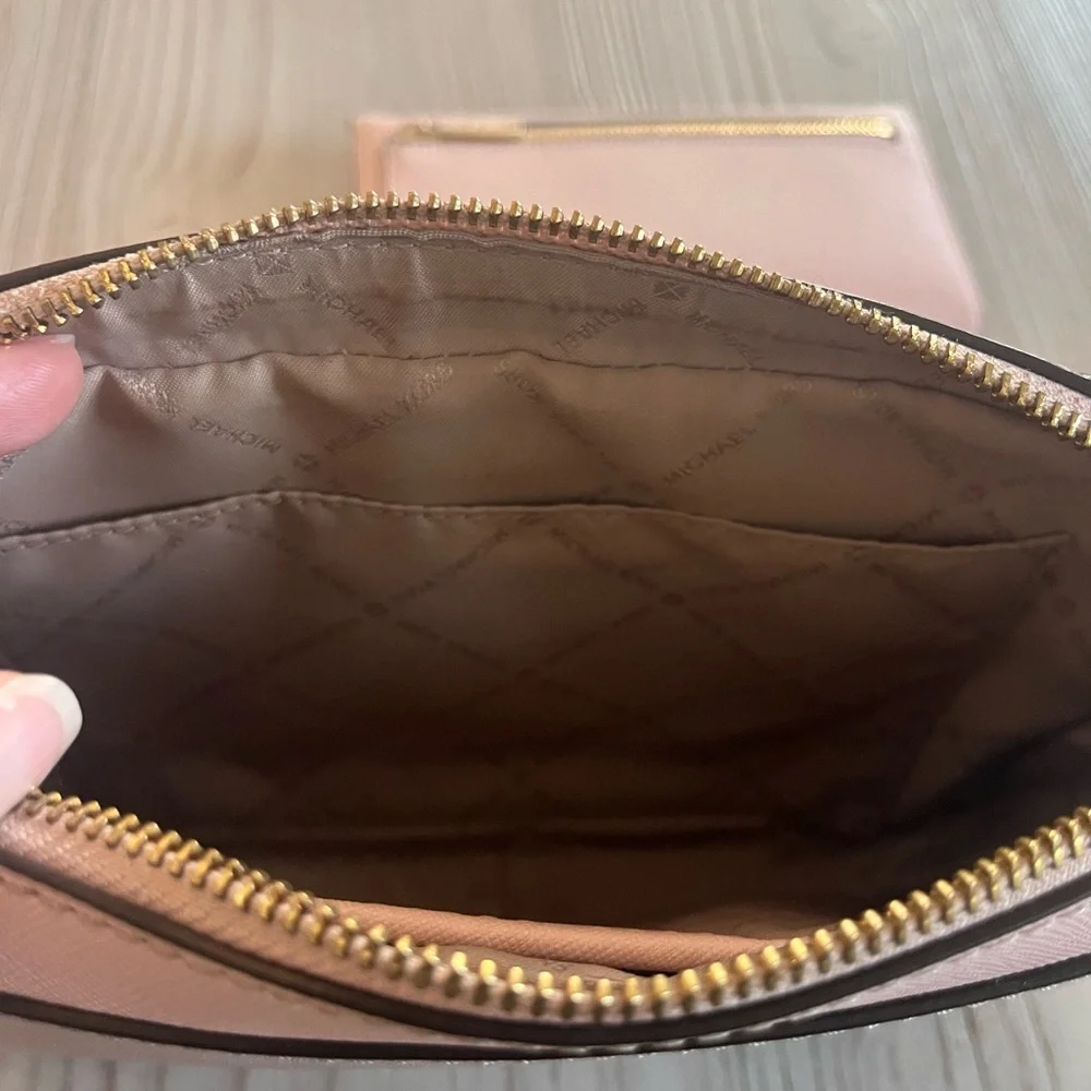 Michael Kors jet set east Saffiano leather Blush Crossbody Bag and Wallet Set
